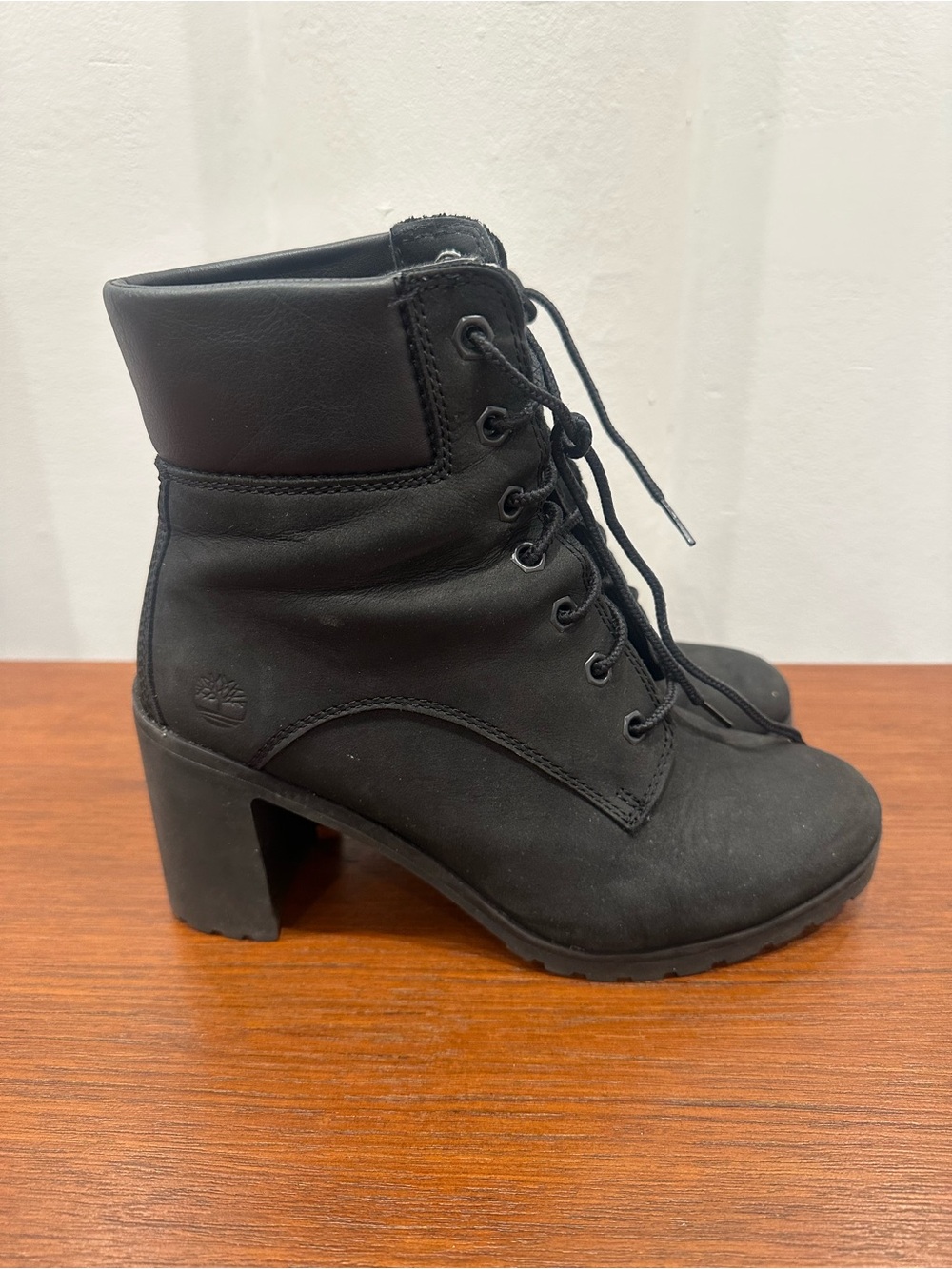 Timberland Women's Allington Mid Boot Black Lace-Up Heeled Ankle Boots